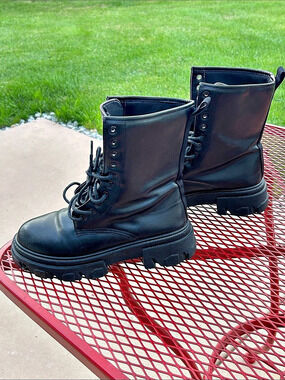 MIA Black Lace-Up Combat Boots Chunky Lug Sole Size US 8M
